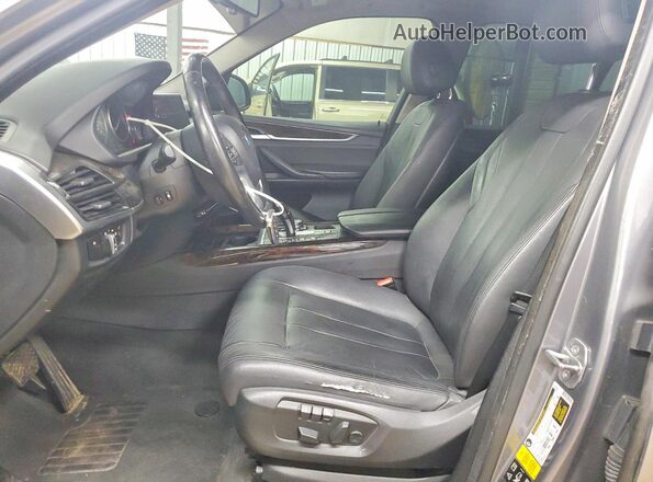 5UXKR0C5XG0P30464 2016 BMW X5 Gray Dashboard view
