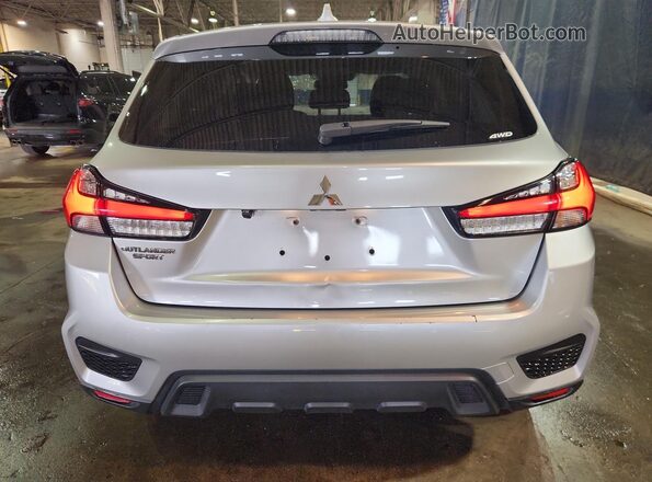 JA4ARUAU0RU019120 2024 MITSUBISHI OUTLANDER Silver 