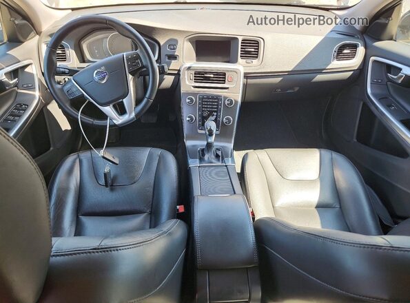 YV1612SK9G1311961 2016 VOLVO V60 Black Вид щитка приладів