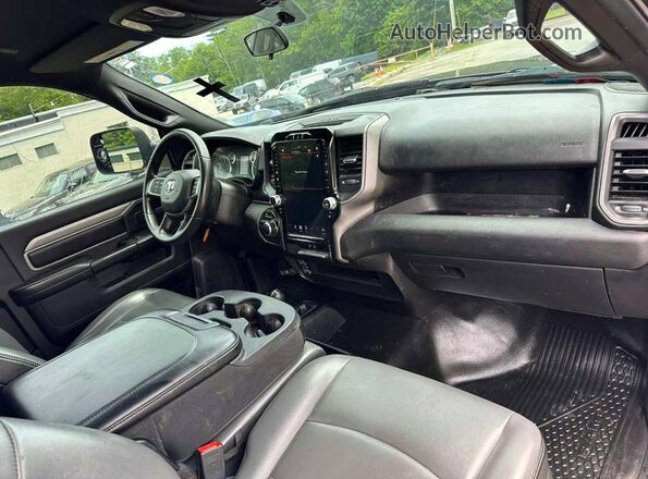 3C6MR5AJ3NG221016 2022 RAM 2500 Gray Vista del salpicadero