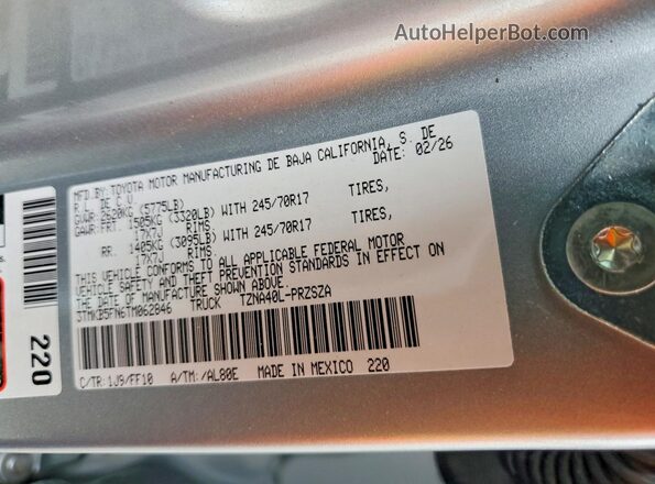 3TMKB5FN6TM062846 2026 TOYOTA TACOMA Silver Widok naklejki z numerem VIN