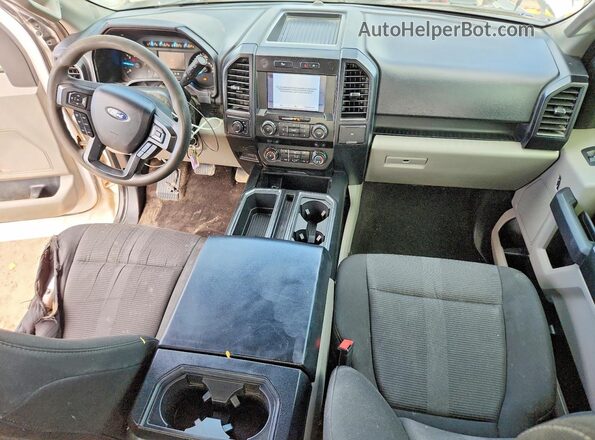 1FTEW1E56KKE92040 2019 FORD F150 White 