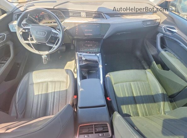 WA1LAAGE1MB020277 2021 AUDI E-TRON Черный 