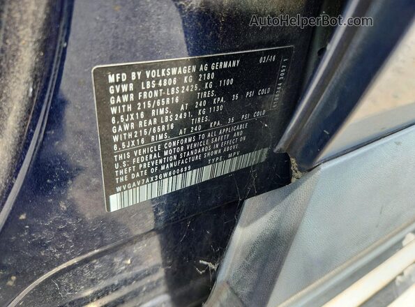 WVGAV7AX3GW600699 2016 VOLKSWAGEN TIGUAN Blue Widok wnętrza 360 stopni