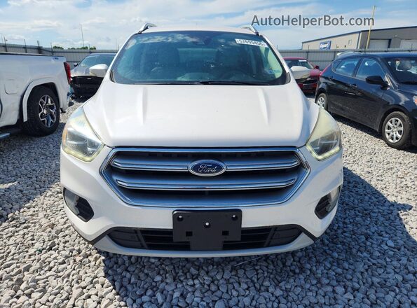 1FMCU9J96HUF09822 2017 FORD ESCAPE Белый 