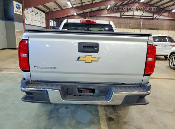 1GCHTBEA1G1194338 2016 CHEVROLET COLORADO Silver Widok wnętrza z przodu