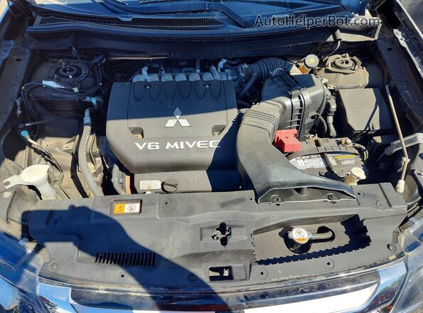 JA4JZ4AX4GZ020930 2016 MITSUBISHI OUTLANDER Черный 