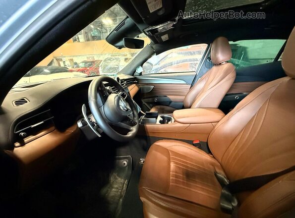 ZN6PMDAA2R7448339 2024 MASERATI GRECALE Silver 