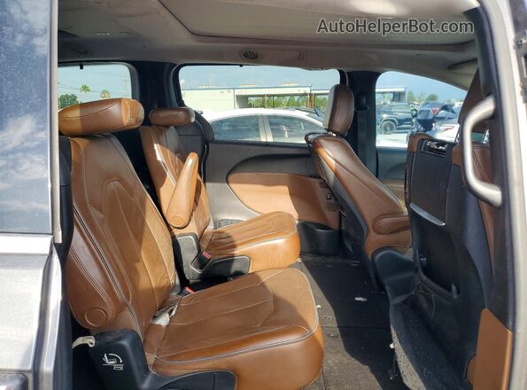 2C4RC1GG6JR106791 2018 CHRYSLER PACIFICA Серый Вид подкапотного пространства