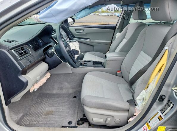 4T1BF1FK8HU694653 2017 TOYOTA CAMRY Silver 