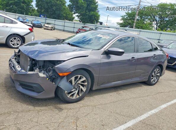 19XFC2F71JE035821 2018 HONDA CIVIC Gray 