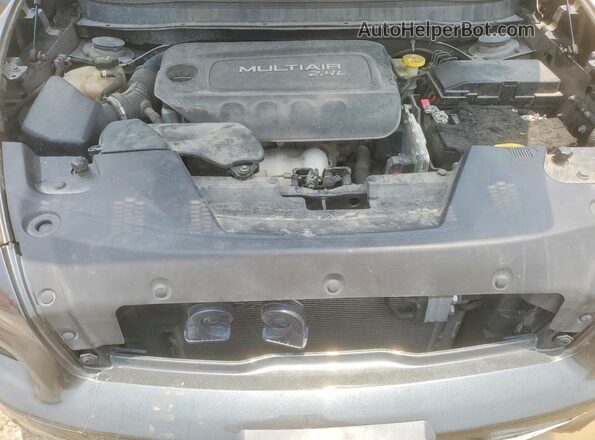 1C4PJMCB2GW225737 2016 JEEP CHEROKEE Charcoal Engine compartment view