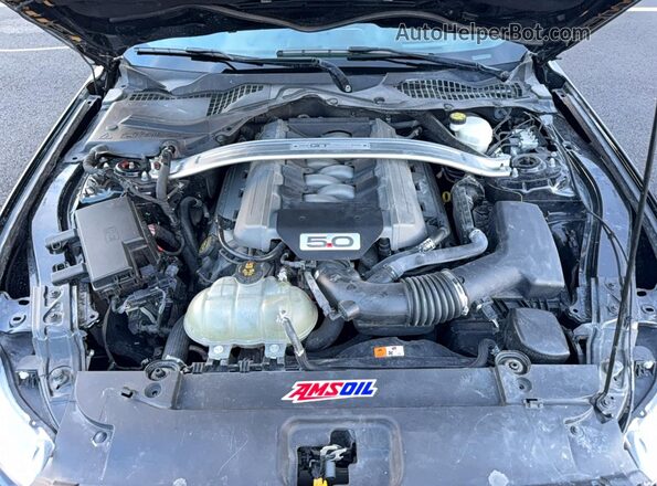 1FATP8FF3H5321196 2017 FORD MUSTANG Черный Вид панели приборов