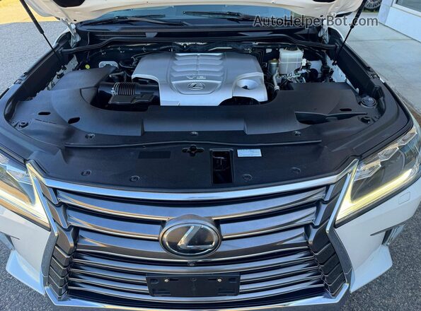 JTJHY7AX3G4213685 2016 LEXUS LX White 