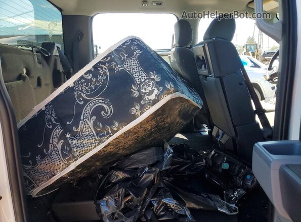 1FT8W3DT6SEC97983 2025 FORD F350 White Rear interior view