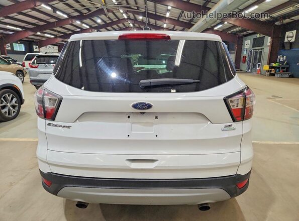 1FMCU0GDXHUB03212 2017 FORD ESCAPE White Սալոնի դիմացի տեսք