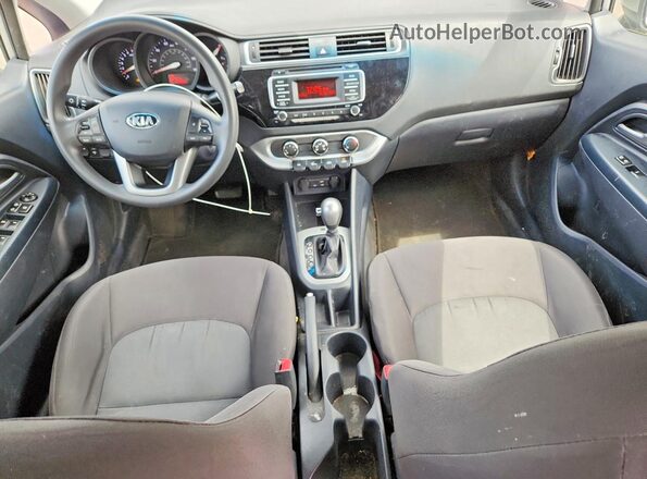 KNADM4A33H6026233 2017 KIA RIO Silver Vista del cuadro de instrumentos