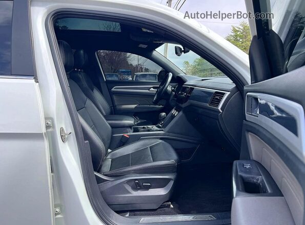 1V2SE2CA4NC202905 2022 VOLKSWAGEN ATLAS White Vista trasera