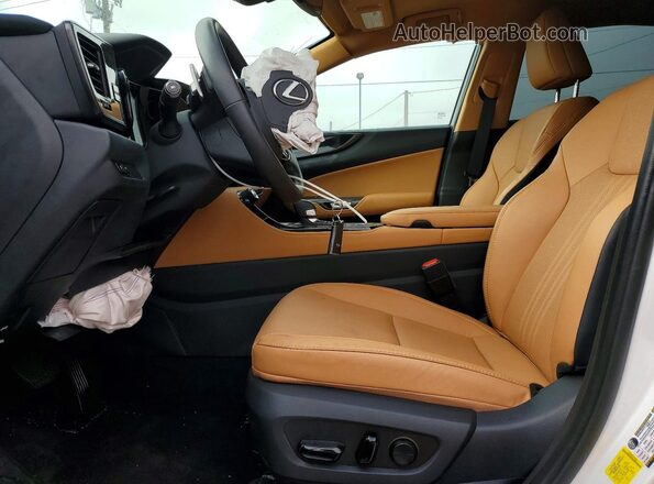 2T2ADCAZ2SC030015 2025 LEXUS NX White Առջևի վահանակի տեսք