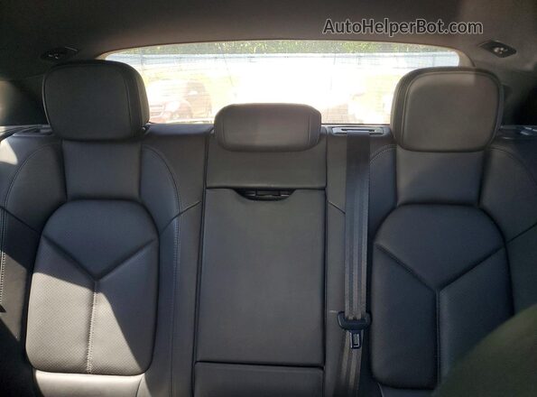 WP1AB2A56GLB41165 2016 PORSCHE MACAN White 