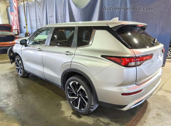 JA4J4VA82RZ067938 2024 MITSUBISHI OUTLANDER Silver 