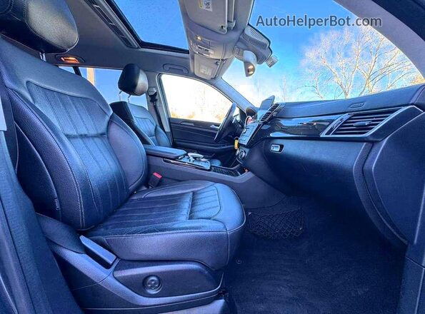 4JGDF6EE5HA752284 2017 MERCEDES-BENZ GLS-CLASS Black Widok z tyłu