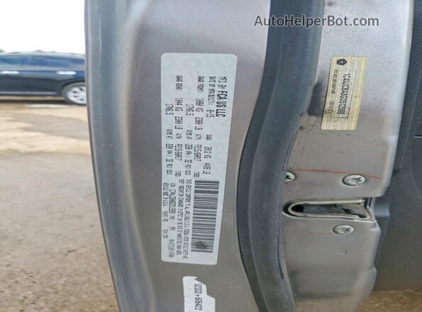 1C4NJCBA8GD512599 2016 JEEP COMPASS Silver VIN կոդի պիտակի տեսք