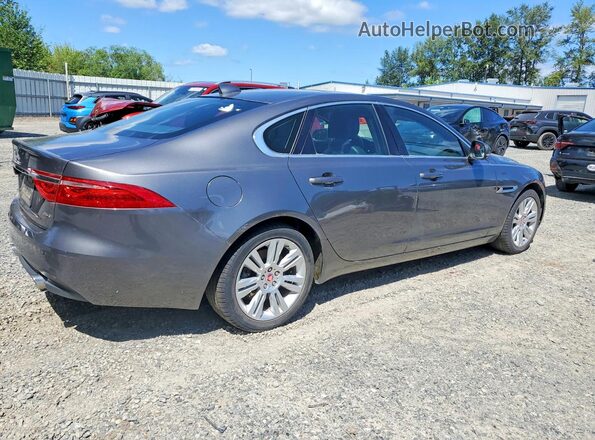 SAJBD4BV4HCY32658 2017 JAGUAR XF Gray 