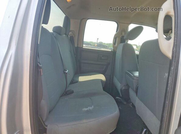 1C6RR7FT0GS132172 2016 RAM 1500 Серебряный 