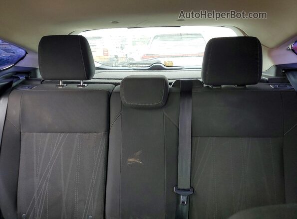 1FADP3M27JL211390 2018 FORD FOCUS Silver უკანა სალონის ხედი