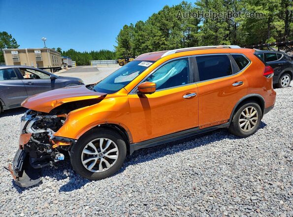 JN8AT2MT2HW147879 2017 NISSAN ROGUE Оранжевый 