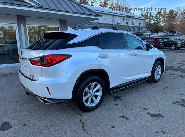 2T2BZMCA5HC070875 2017 LEXUS RX White 