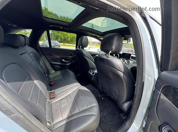 WDC0G4KB7JV102881 2018 MERCEDES-BENZ GLC-CLASS Blue Front interior view