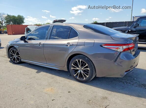 4T1B11HK4JU043232 2018 TOYOTA CAMRY Gray Tył prawy