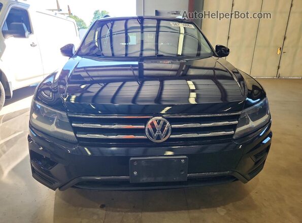 3VV2B7AX8JM084771 2018 VOLKSWAGEN TIGUAN Black Հետևի տեսք