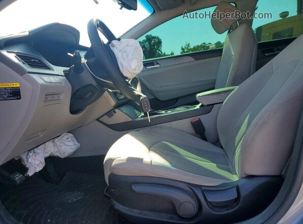 5NPE24AF5GH383098 2016 HYUNDAI SONATA Серебряный 