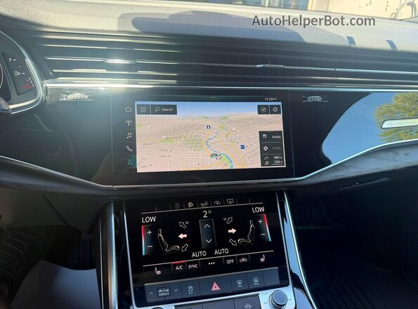 WA1LXAF72LD002651 2020 AUDI Q7 White უკანა სალონის ხედი
