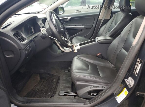 YV140MEK4G1307267 2016 VOLVO V60 Gray 