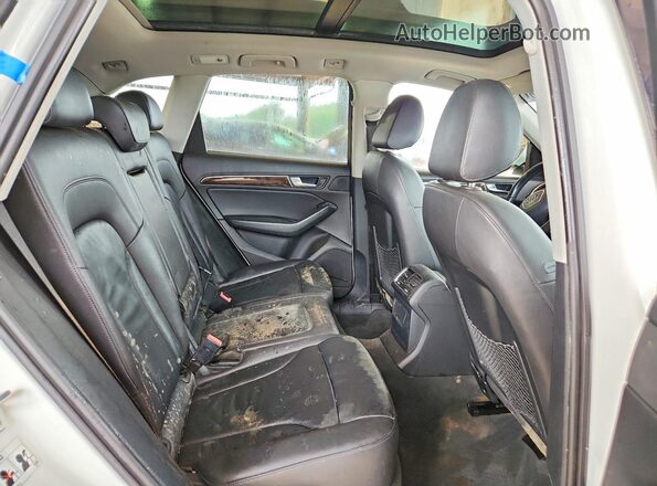 WA1C2AFP7GA036848 2016 AUDI Q5 White Engine compartment view