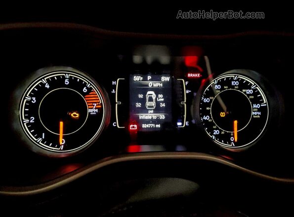 1C4PJMAB2HW584218 2017 JEEP GRAND CHER Maroon Vista de los asientos traseros