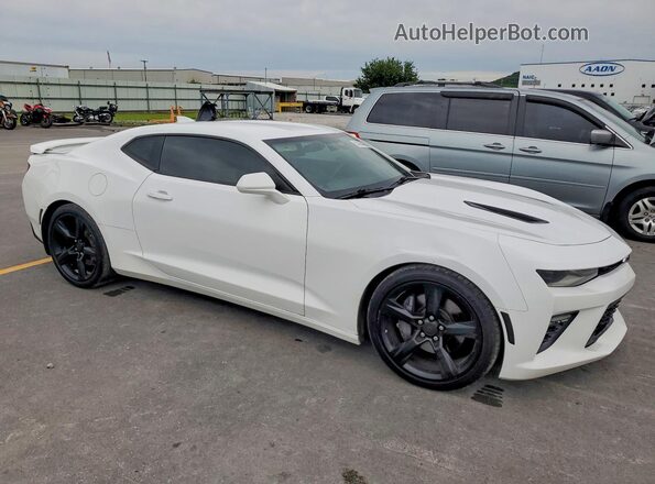 1G1FH1R73H0132411 2017 CHEVROLET CAMARO White 