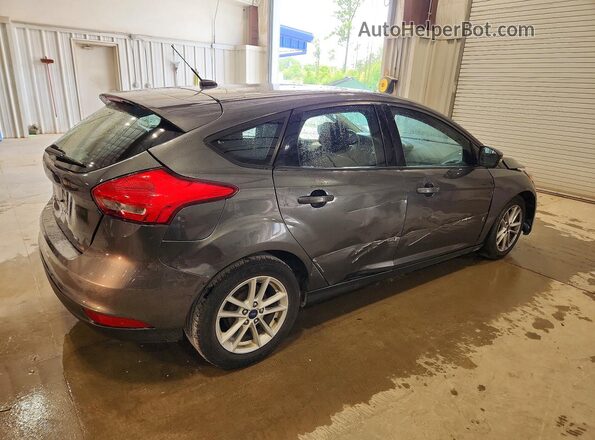 1FADP3K29HL262757 2017 FORD FOCUS Gray Przód prawy