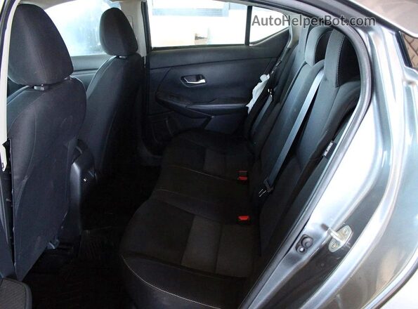 3N1AB8CV9NY248977 2022 NISSAN SENTRA Gray Widok wnętrza z przodu