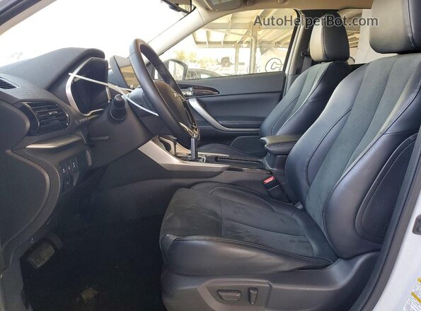 JA4ATWAAXSZ011246 2025 MITSUBISHI ECLIPSE White Вид панелі приладів