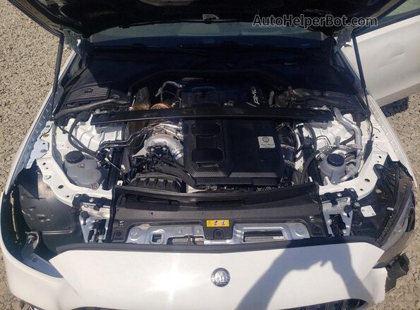 W1KAF8HB3SR272523 2025 MERCEDES-BENZ C-CLASS White Widok komory silnika