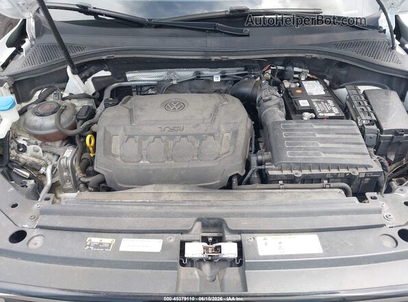 3VV2B7AX3MM147487 2021 VOLKSWAGEN TIGUAN White Вид ззаду
