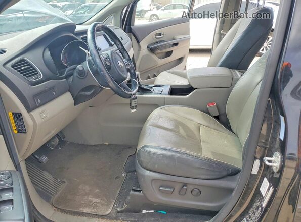 KNDMB5C11J6398637 2018 KIA SEDONA Black Вид панелі приладів