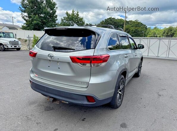 5TDBZRFH9HS367178 2017 TOYOTA HIGHLANDER Серебряный 