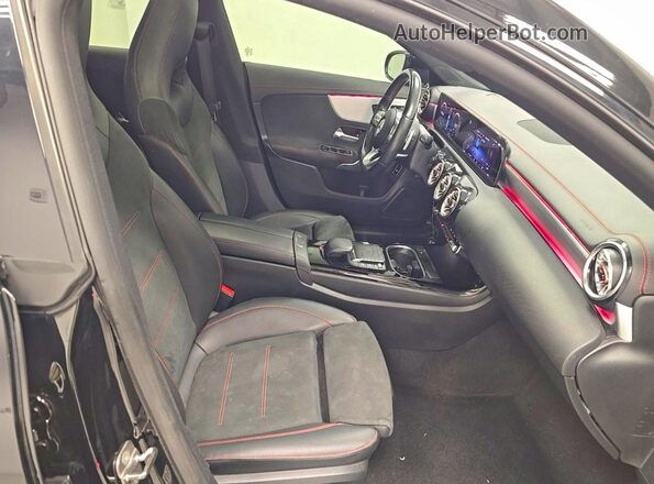 W1K5J4GB4PN373112 2023 MERCEDES-BENZ CLA-CLASS Черный 