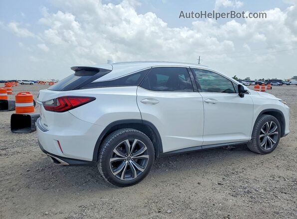 2T2ZZMCA3JC108964 2018 LEXUS RX White Przód prawy